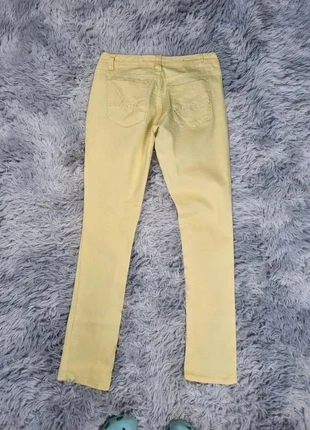 Jeans coupe droite broderies y2k vintage jaune baggy usa skate, marke: Vintage Dressing, zustand: Sehr gut, größe: M / 38 / 10, 8,00 €, 9,10 € beinhaltet Vinted-Käuferschutz Pro