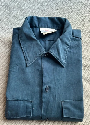 Chemise dickies en très bon état taille XL chemise 12, brand: Dickies, condition: Very good, size: XL, €14.00, €15.40 includes Buyer Protection