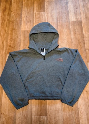 The North Face – Crop-top gris – taille M, brand: The North Face, condizioni: Ottime, taglia: M / IT 42 / EU 38, €20.00, €21.70 include la Protezione acquisti Pro