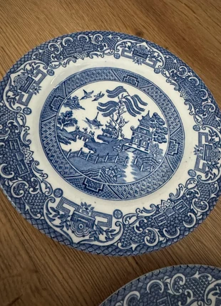 2 bordjes van Old Willow, merk: Willow, staat: Heel goed, € 5,00, € 5,95 inclusief Kopersbescherming