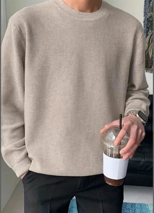 Sweat Beige Confortable pour Hommes - Manches Longues, Col Rond, l'Automne et l'Hiver, marque: Vintage Dressing, état: Très bon état, taille: M, 55,00 €, 58,45 € Protection acheteurs incluse