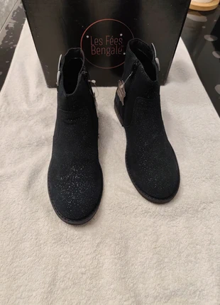 Bottines, bottes, boots, cuir daim, noir pailleté, 35 les fées de Bengale, besson, marke: Besson, zustand: Neu, mit Etikett, größe: 35, 25,00 €, 26,95 € inklusive Vinted-Käuferschutz