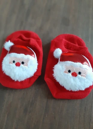 🎄 Chaussettes Noël bébé 1-3 ans rouge Père Noël antidérapantes, marke: HOME, zustand: Neu, größe: 19–21, 6,50 €, 7,53 € inklusive Vinted-Käuferschutz