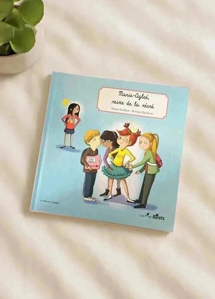 Marie-Aglaé, reine de la récré, condizioni: Nuovo con cartellino, €8.50, €9.63 include la Protezione acquisti Pro