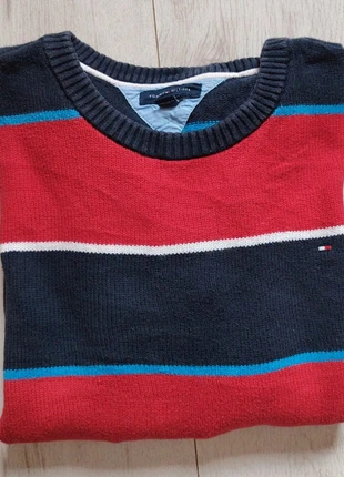 Pull Tommy Hilfiger rouge et bleu manches longue, XL (16-18ans), marque: Tommy Hilfiger, état: Très bon état, taille: XL, 8,00 €, 9,10 € Protection acheteurs incluse