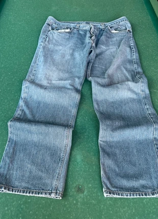 Jeans Vintage Levi’s 501 Original – Denim Azzurro Chiaro con Bottone e Vestibilità Regular, marque: LOOK, état: Neuf sans étiquette, taille: XL, 40,00 €, 42,70 € Protection acheteurs incluse