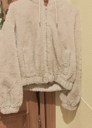 Chaqueta de Bershka, brand: Bershka, condizioni: Ottime, taglia: S / IT 40 / EU 36, €10.00, €11.20 include la Protezione acquisti