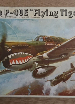 Curtiss p-40e flying tiger warhawk maquette avion de guerre, marca: Revell, estado: Muy bueno, tamaño: 10 años / 140 cm, 30,00 €, 32,20 € Protección al comprador incluida