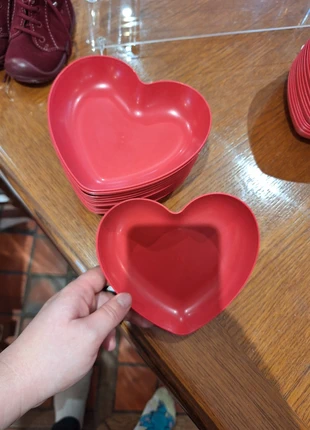 Petites assiettes récipient anniversaire, marque: sansmarque, état: Très bon état, 9,50 €, 10,68 € Protection acheteurs incluse