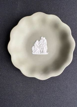 Vintage Sage Green Wedgwood Mini Jasperware Scalloped Dish, brand: Wedgwood, condition: Very good, £8.00, £9.10 includes Buyer Protection