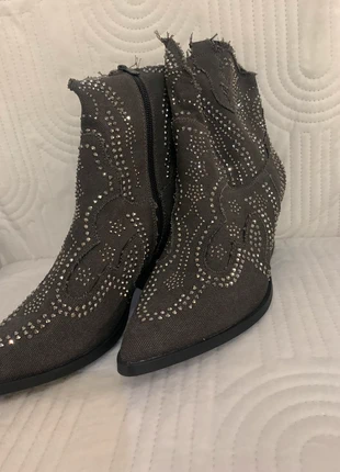 Bottines, marque: sans marque, état: Neuf sans étiquette, taille: 37, 10,00 €, 11,20 € Protection acheteurs incluse