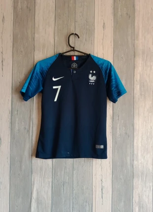 Maillot de foot Nike Griezmann numéro 7 FFF équipe de France, marque: Nike, état: Bon état, taille: Taille unique, 9,00 €, 10,15 € Protection acheteurs (Pro) incluse