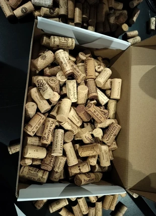 Bouchons liège vin, état: Neuf sans étiquette, 13,50 €, 14,88 € Protection acheteurs incluse