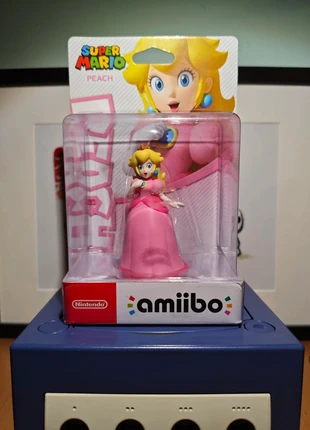 Amiibo Peach Nintendo, marca: Nintendo, estado: Nuevo con etiquetas, tamaño: Prematuro, máx. 44 cm, 20,00 €, 21,70 € Protección al comprador incluida