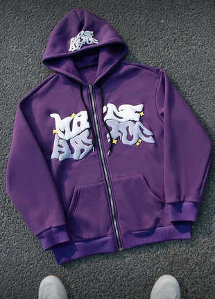 Hoodie zippé à capuche avec imprimé lettré, merk: Vintage Dressing, staat: Nieuw zonder prijskaartje, maat: M, € 20,00, € 21,70 inclusief Kopersbescherming