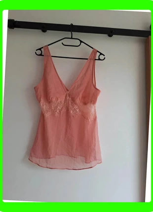 R0352.Haut de pyjama rose en dentelle Etam taille L, marque: Etam, état: Très bon état, taille: L / 40 / 12, 6,00 €, 7,00 € Protection acheteurs (Pro) incluse