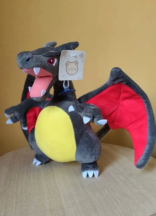 Peluche Dracaufeu radieux, brand: Pokémon, condizioni: Nuovo senza cartellino, taglia: L, €13.50, €14.88 include la Protezione acquisti