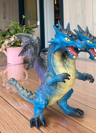 Dragon bleu à 2 têtes, merk: Dragon, staat: Heel goed, maat: Universeel, € 4,00, € 4,90 inclusief Kopersbescherming