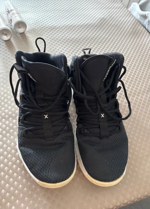 Nike hyperdunks, merk: Nike, staat: Goed, maat: 42, € 10,00, € 11,20 inclusief Kopersbescherming