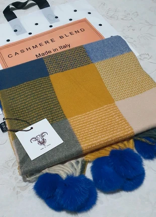 Sciarpa di Lana e Cashmere, marca: Cashmere, estado: Nuevo con etiquetas, 26,00 €, 28,00 € Protección al comprador Pro incluida