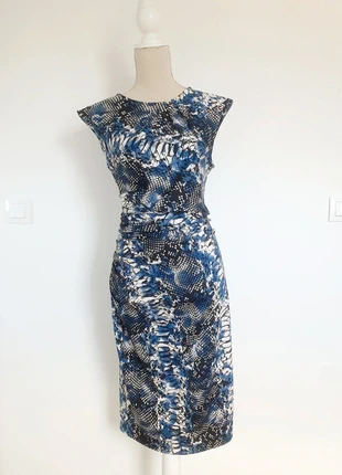 Robe midi python Rinascimento taille 42, marca: Rinascimento, estado: Muito bom, tamanho: XL / 42 / 14, €50.00, €53.20 inclui Proteção do Comprador