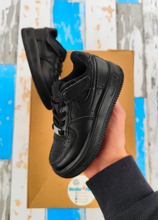 Baskets Sneackers Nike Air Force One AF1 Low 07 Enfants << Triple Black >> Taille 25, marque: Nike, état: Très bon état, taille: 25, 35,00 €, 37,45 € Protection acheteurs (Pro) incluse