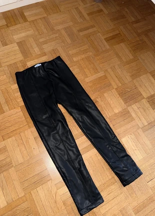 Legging noir avec fourrure, brand: Mayoral, condition: Very good, size: 7 years / 122 cm, €10.00, €11.20 includes Buyer Protection