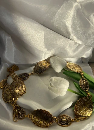 Vintage belt, marque: Vintage Dressing, état: Très bon état, taille: Ajustable, 9,00 €, 10,15 € Protection acheteurs (Pro) incluse