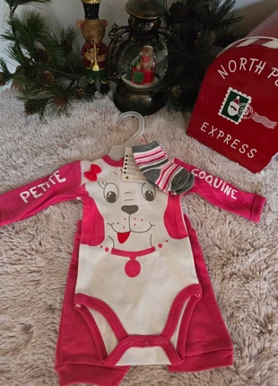 Ensemble naissance petite coquine 🐶, état: Neuf avec étiquette, taille: Naissance / 44 cm, 5,00 €, 5,95 € Protection acheteurs incluse