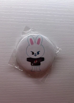 stray kids leebit pin, marque: Stray Kids, état: Neuf avec étiquette, 3,00 €, 3,85 € Protection acheteurs incluse