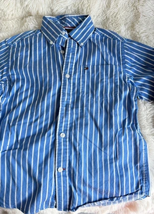 Chemise bleu à rayures Tommy Hilfiger 8 ans neuf, brand: Tommy Hilfiger, condition: New without tags, size: 8 years / 128 cm, €29.00, €31.15 includes Buyer Protection