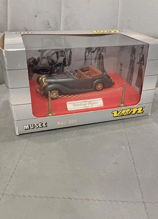 Coffret Verem Musée – Réf. 305 – Delahaye Figoni Décapotable – Gris métallisé – Intérieur marron, brand: Verem, condition: Very good, size: Preemie, up to 44cm, €20.00, €21.70 includes Buyer Protection