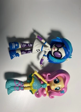 Djpon3 e Fluttershy School Dance Equestria Girls mini, marque: Hasbro, état: Très bon état, taille: Taille unique, 25,00 €, 26,95 € Protection acheteurs incluse