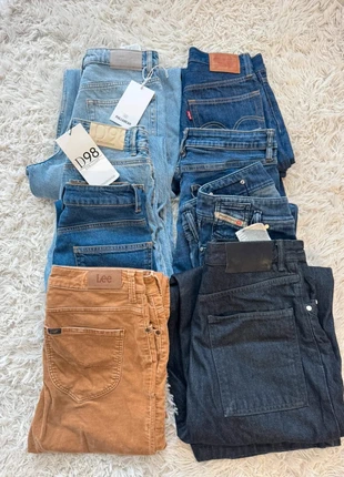 Lot jeans marque idéal revendeur, marca: Levi's, estado: Novo com etiquetas, tamanho: Tamanho único, €60.00, €63.70 inclui Proteção do Comprador
