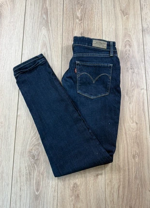 Jean Levi’s Demi Curve Skinny femme bleu denim Taille 36, marca: Levi's, estado: Muito bom, tamanho: S / 36 / 8, €15.00, €16.45 inclui Proteção do Comprador Pro