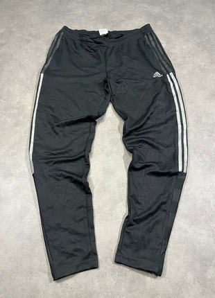 Jogging Adidas de sport Taille L, brand: adidas, condition: Very good, size: L, €10.00, €11.20 includes Buyer Protection Pro