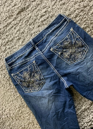 Jean court APT.9 Broderie Croix Y2K coupe évasé taille L flare - 2000s femme style miss me A996, marque: Apt. 9, état: Très bon état, taille: L / 40 / 12, 17,00 €, 18,55 € Protection acheteurs (Pro) incluse