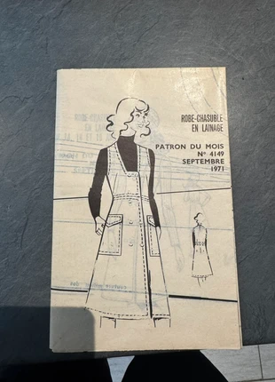 Patron de couture robe chasuble, estado: Bom, €5.00, €5.95 inclui Proteção do Comprador