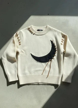 Pull blanc brodé, motif lune noire et détails couture beige, état: Très bon état, taille: M / 38 / 10, 53,90 €, 57,30 € Protection acheteurs incluse