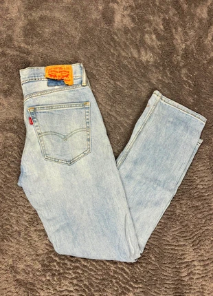 Jean Levi’s bleu clair - 30x30, marque: Levi's, état: Bon état, taille: W30 | FR 40, 20,00 €, 21,70 € Protection acheteurs incluse