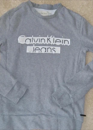 Sweat Calvin Klein taille XS, brand: Calvin Klein, condition: Very good, size: XS, €9.00, €10.15 includes Buyer Protection