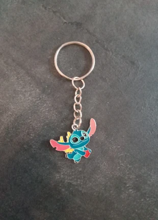 Porte clés stitch, brand: Fait Main, condition: Very good, €1.50, €2.28 includes Buyer Protection