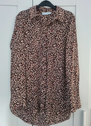 Blouse met print - Maat 34, marque: Primark, état: Très bon état, taille: XS / 34 / 6, 3,00 €, 3,85 € Protection acheteurs incluse