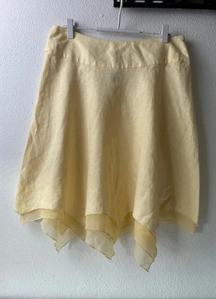 OVS Trend Midirock in Hellgelb – Asymmetrischer Saum mit Chiffon-Überlage, marke: OVS, zustand: Sehr gut, größe: S / 36 / 8, 9,00 €, 10,15 € inklusive Vinted-Käuferschutz