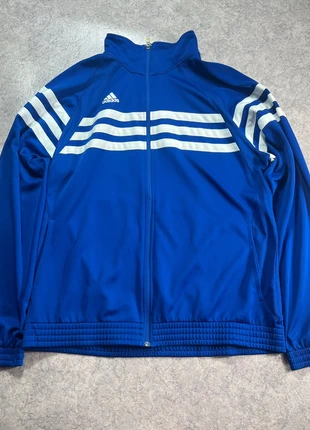 Veste de survêtement Trackjacket Adidas vintage full zip brodé bleu / Taille XL, marque: adidas, état: Très bon état, taille: XL, 35,00 €, 37,45 € Protection acheteurs incluse
