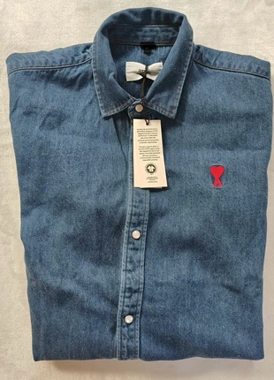 Chemise en jeans Ami, marque: AMI, état: Neuf sans étiquette, taille: L, 150,00 €, 158,20 € Protection acheteurs incluse