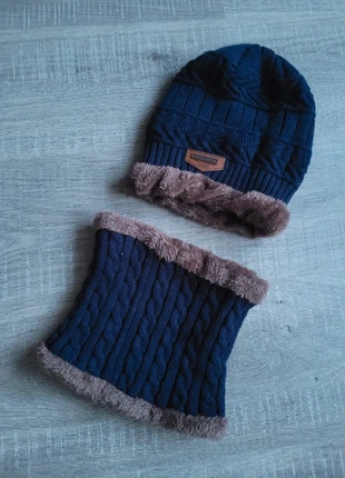 Lot bonnet et cache cou pilou, brand: keep warm, condition: New without tags, size: One size, €15.00, €16.45 includes Buyer Protection