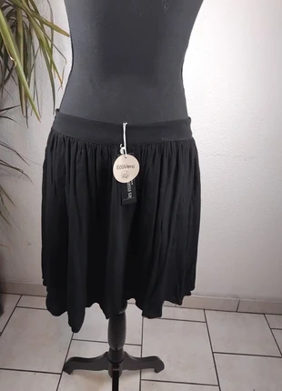 Jupe fluide monoprix noire, brand: Monoprix, condition: New with tags, size: XL / 42 / 14, €18.00, €19.60 includes Buyer Protection
