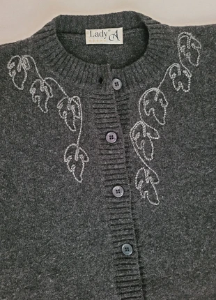 Cardigan con ricamo foliage, lana e cachemire, made in Italy, état: Neuf sans étiquette, taille: L / 40 / 12, 15,00 €, 16,45 € Protection acheteurs incluse