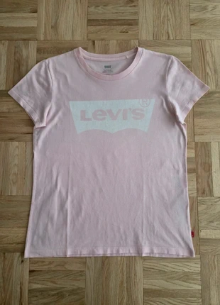 T-shirt femme rose Levi's taille S, marque: Levi's, état: Très bon état, taille: S / 36 / 8, 6,00 €, 7,00 € Protection acheteurs incluse